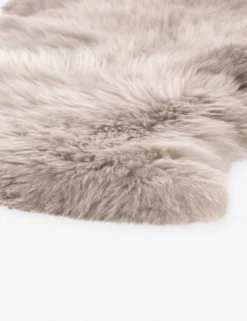 Vale Ombre Sheepskin Throw -Home Decor Sale 231321 001 DET 1