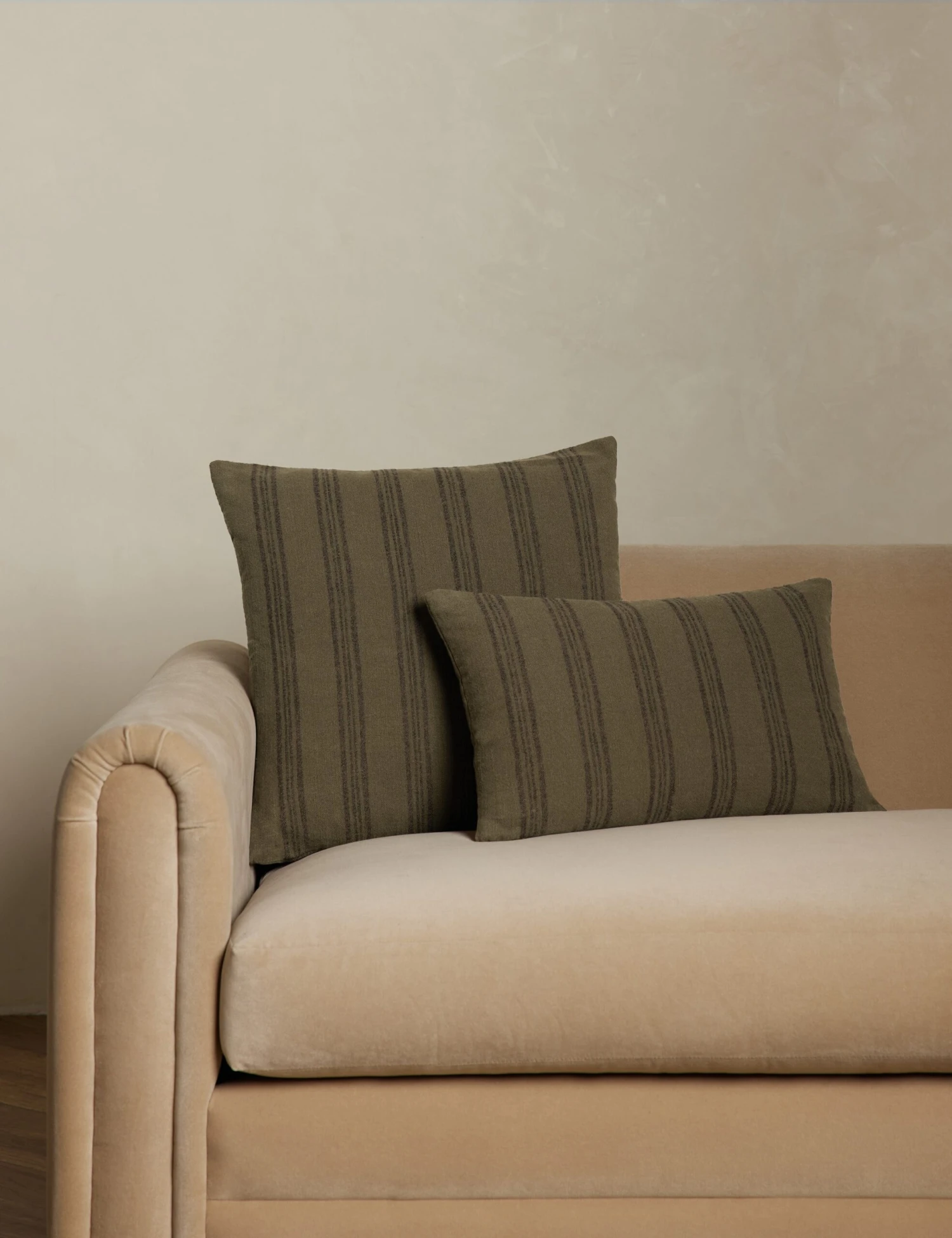 Lan Pillow 2 Lan Pillow - Image 2