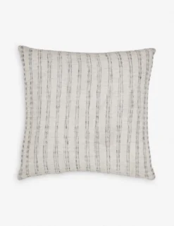 Vdara Linen Pillow